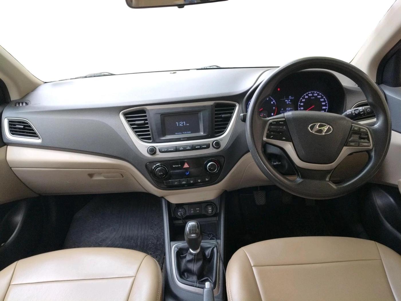 2018 Hyundai Verna 1.4 EX PETROL, Petrol, Manual, 1,47,734 km, interior