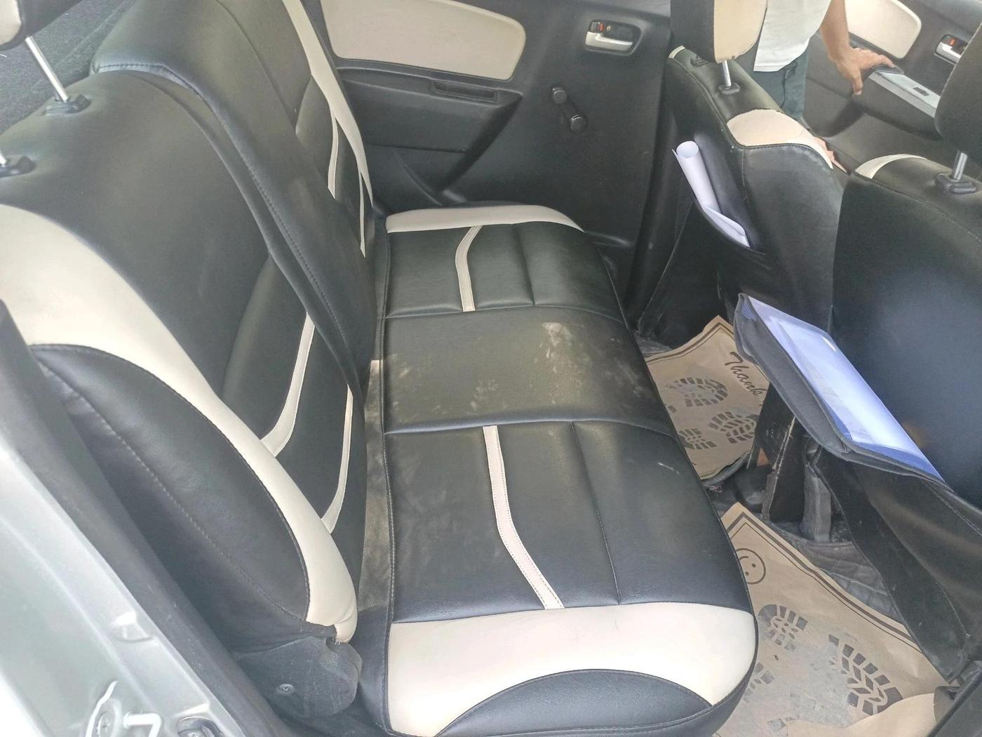 2014 Maruti Wagon R 1.0 LXI CNG, CNG, Manual, 1,63,414 km, interior