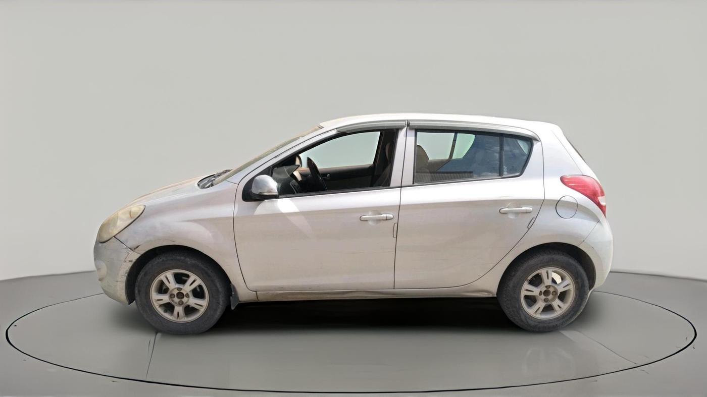 2012 Hyundai i20 SPORTZ 1.2, CNG, Manual, 82,109 km, exterior