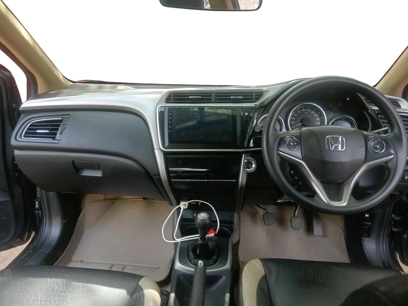 2017 Honda City 1.5L I-VTEC V MT, Petrol, Manual, 85,444 km, interior
