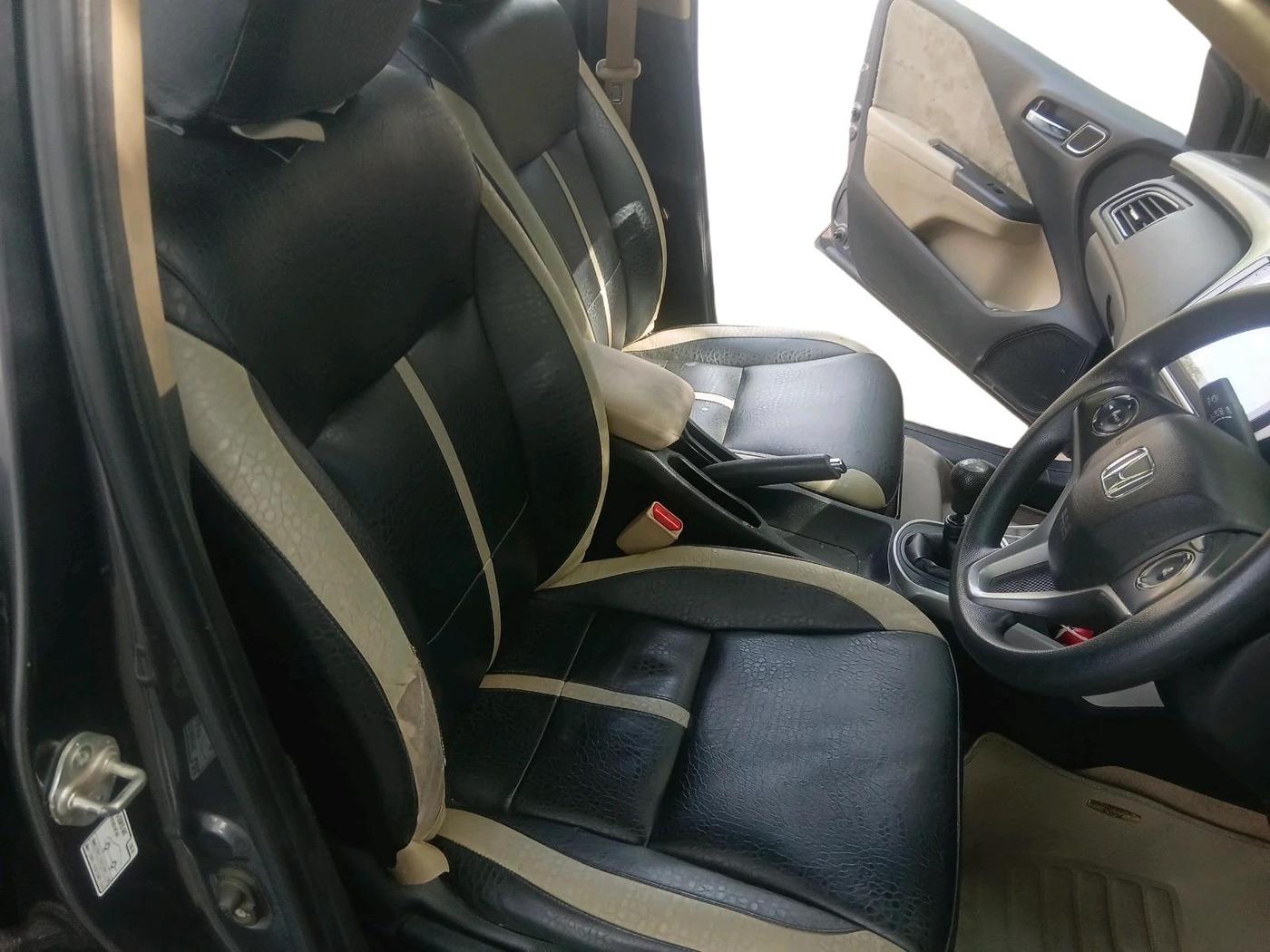 2017 Honda City 1.5L I-VTEC V MT, Petrol, Manual, 85,444 km, interior