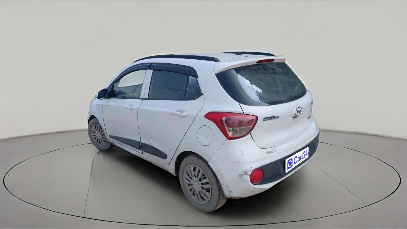 2017 Hyundai Grand i10 SPORTZ (O) 1.2 U2 CRDI, Diesel, Manual, 85,643 km, exterior