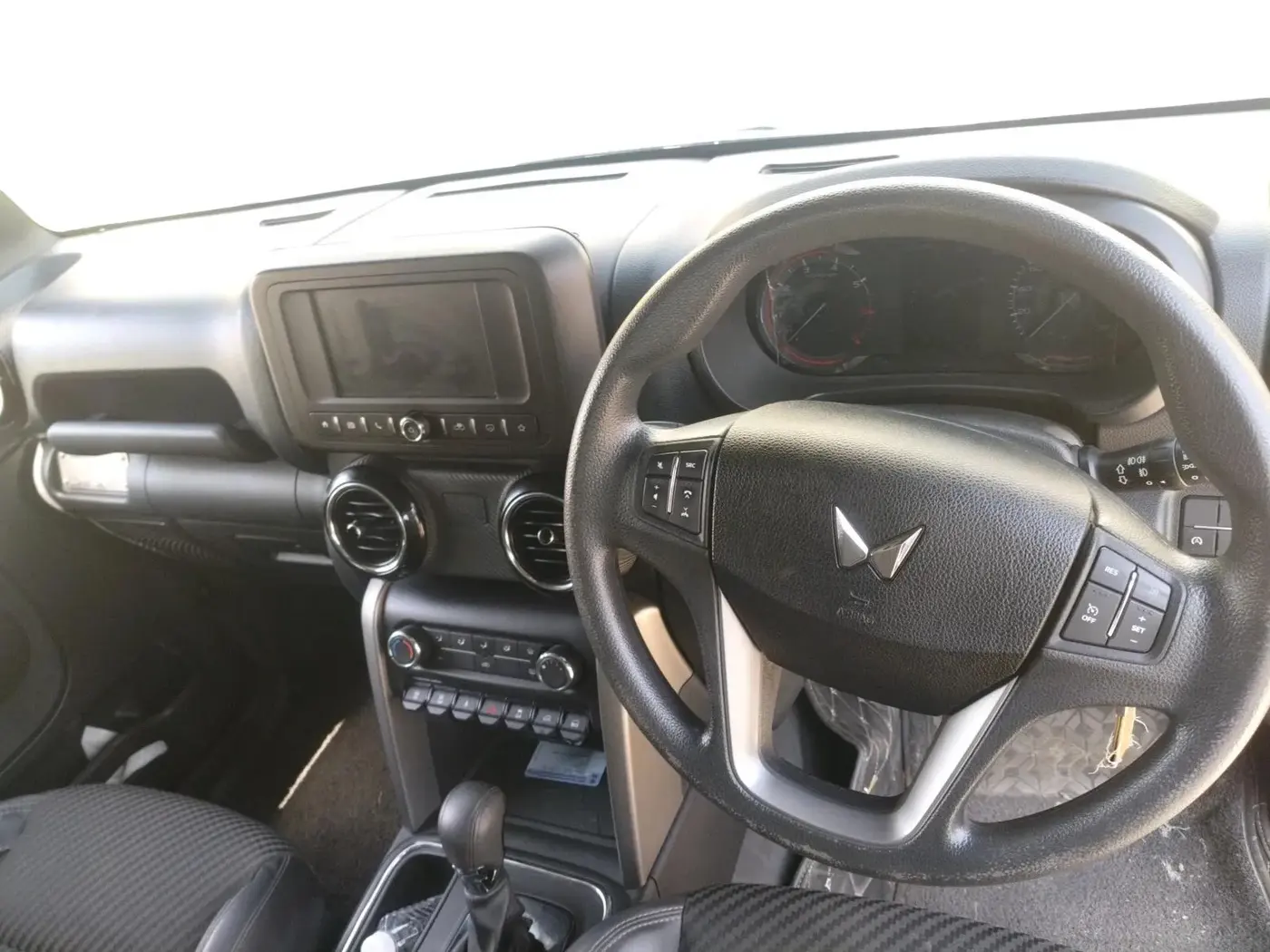 2023 Mahindra Thar LX P 2WD AT HT, Petrol, Automatic, 31,443 km, interior