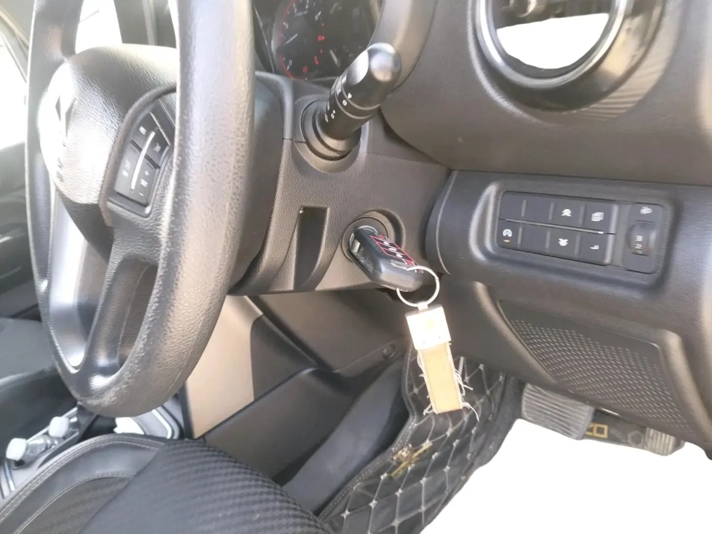2023 Mahindra Thar LX P 2WD AT HT, Petrol, Automatic, 31,443 km, interior