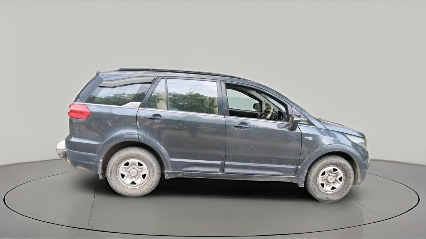 2018 Tata Hexa XM 4X2 7 STR, Diesel, Manual, 1,01,510 km, exterior