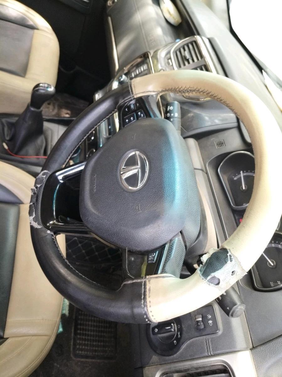 2018 Tata Hexa XM 4X2 7 STR, Diesel, Manual, 1,01,510 km, interior