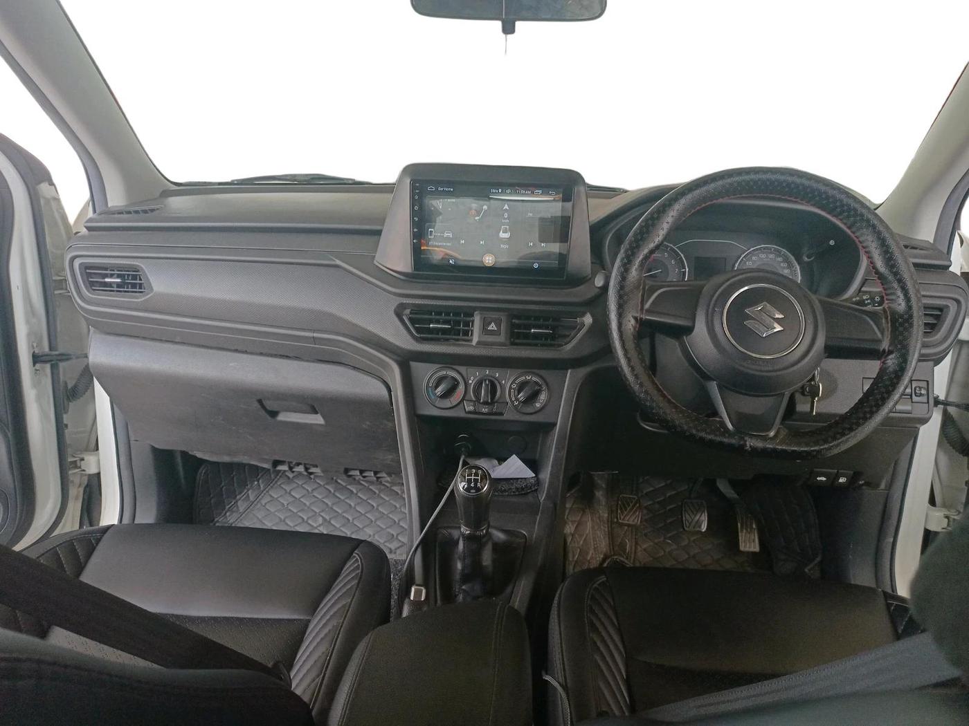2024 Maruti BREZZA LXI S- CNG, CNG, Manual, 38,895 km, interior