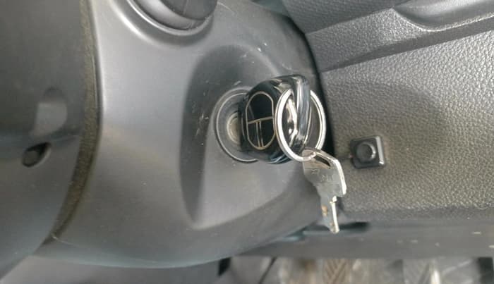 2024 Maruti BREZZA LXI S- CNG, CNG, Manual, 38,895 km, interior