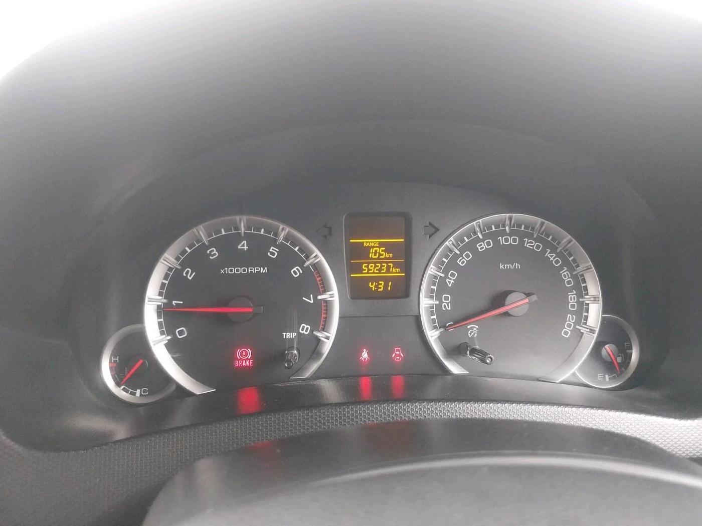 2013 Maruti Swift VXI, Petrol, Manual, 59,237 km, interior