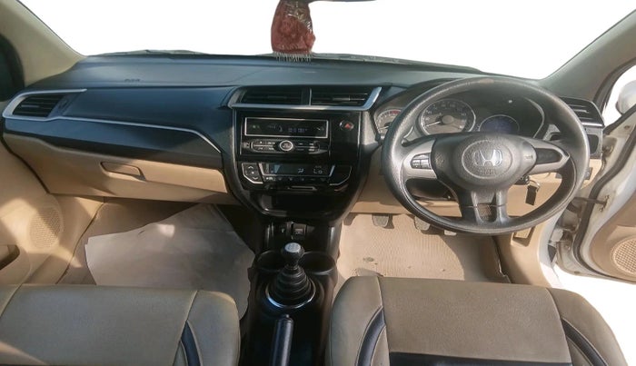 2016 Honda Amaze 1.2L I-VTEC SX, Petrol, Manual, 1,68,649 km, interior