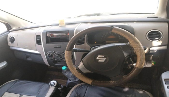 2013 Maruti Wagon R 1.0 LXI CNG, CNG, Manual, 1,13,621 km, interior