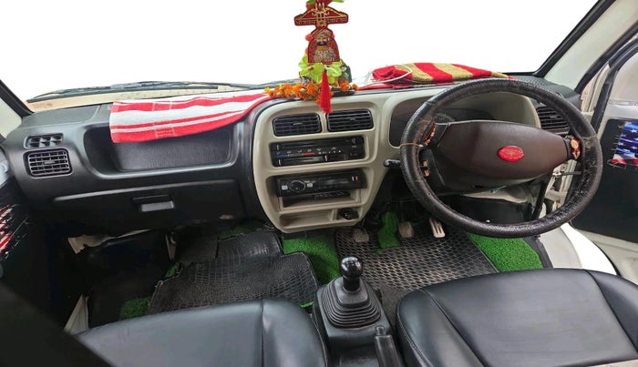 2017 Maruti Eeco 5 STR WITH A/C+HTR CNG, CNG, Manual, 3,66,907 km, interior