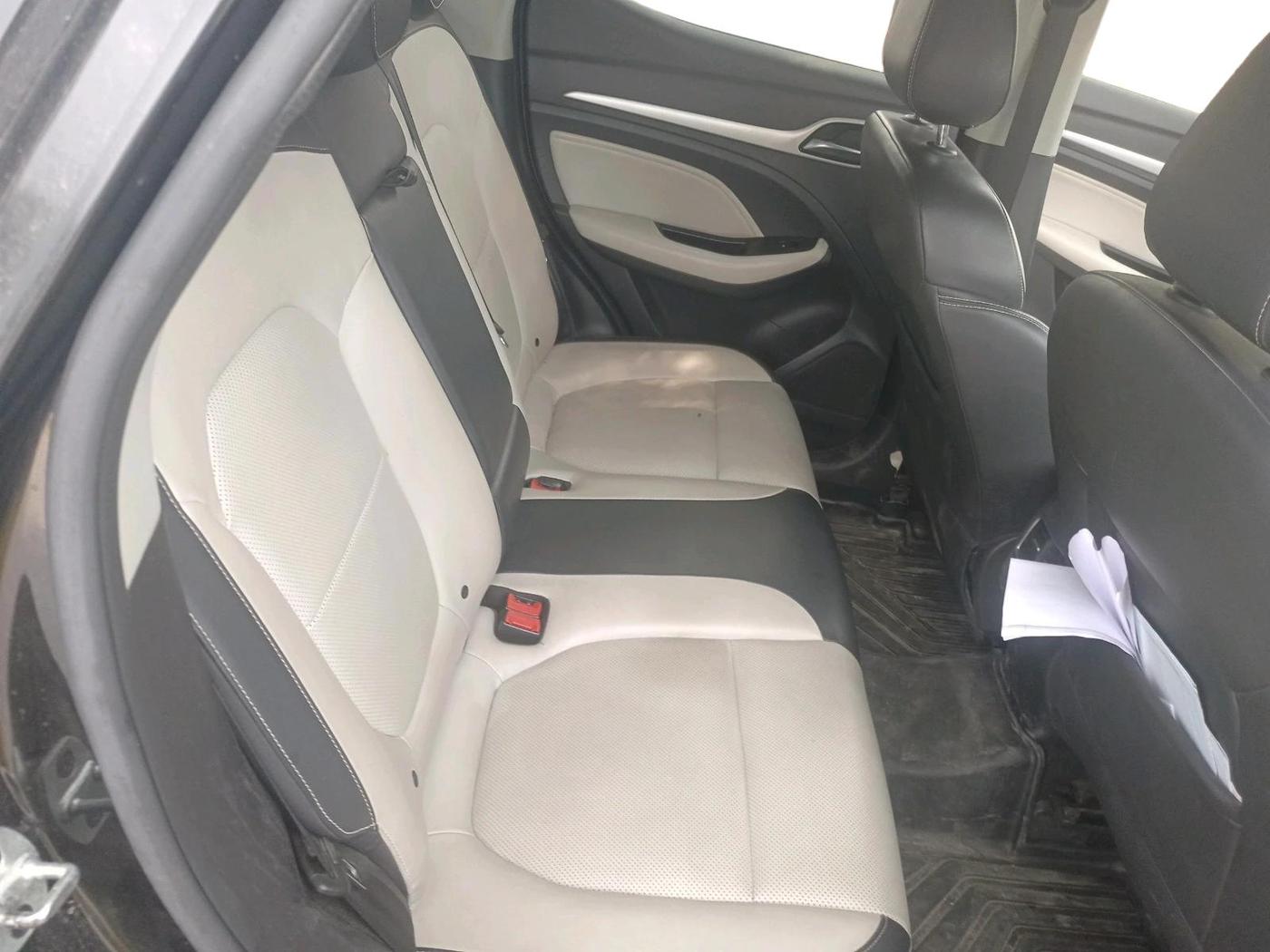 2021 MG ASTOR SHARP 1.5 MT, Petrol, Manual, 35,337 km, interior