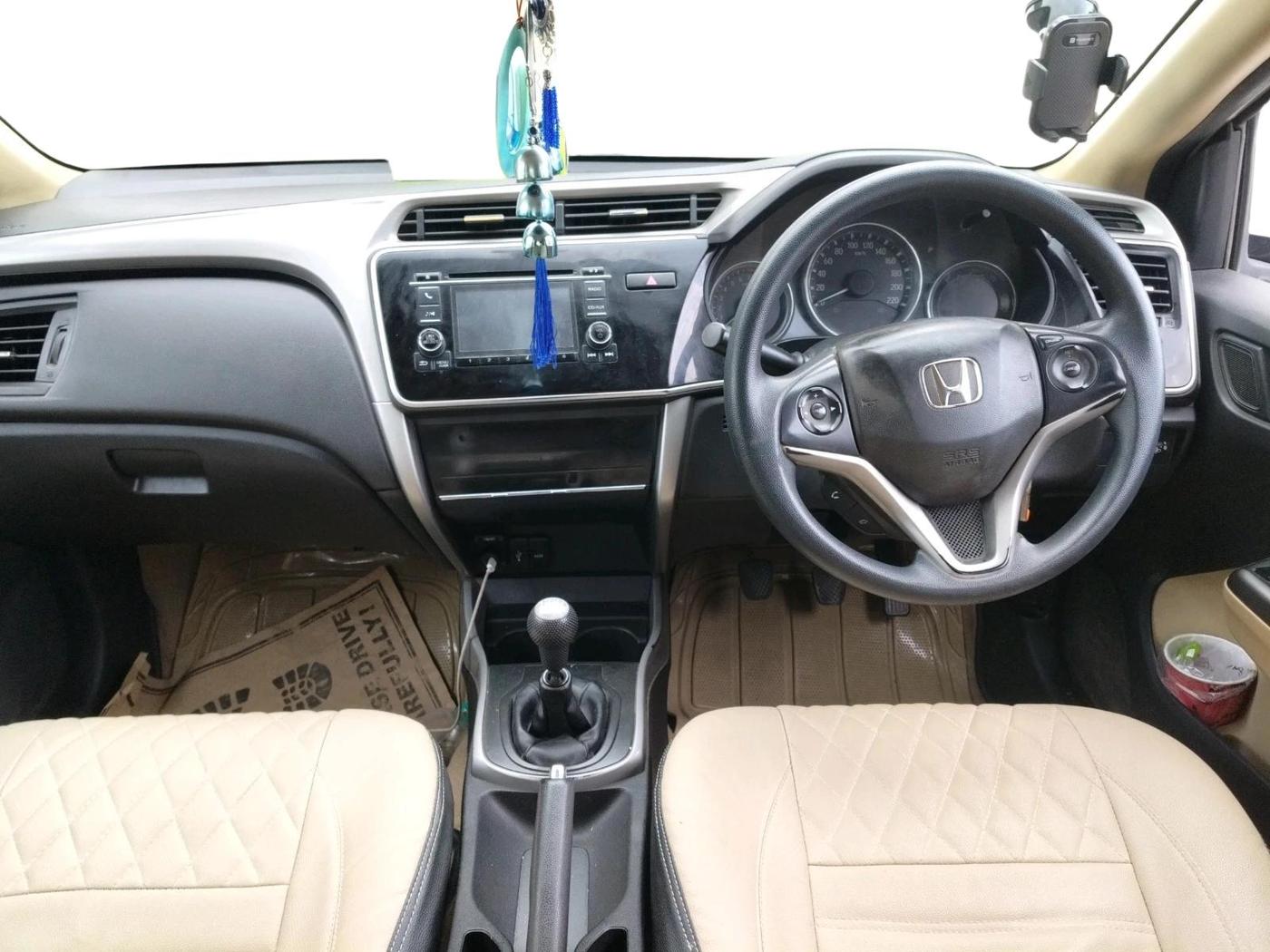 2016 Honda City 1.5L I-VTEC V MT, Petrol, Manual, 86,472 km, interior