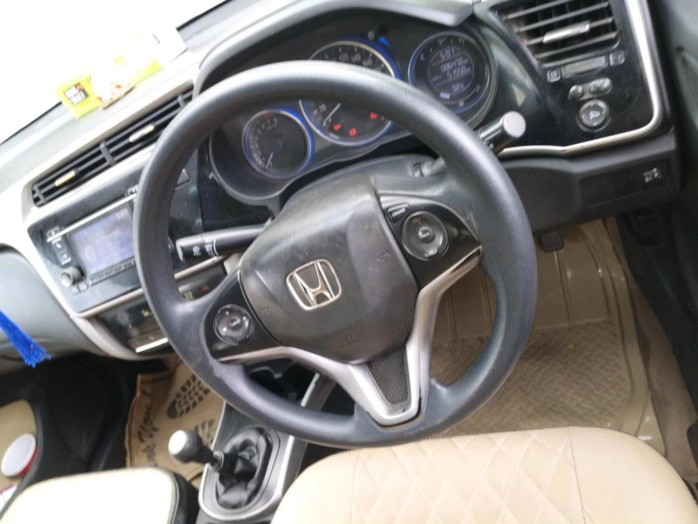 2016 Honda City 1.5L I-VTEC V MT, Petrol, Manual, 86,472 km, interior