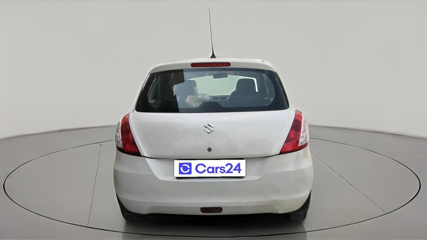 2017 Maruti Swift VXI, CNG, Manual, 87,242 km, exterior