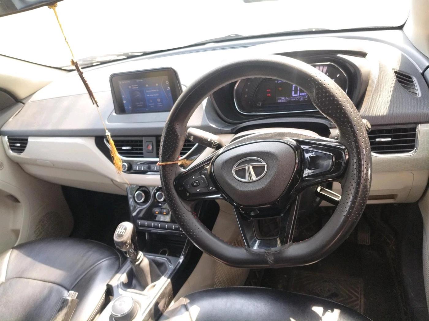 2020 Tata NEXON XZ PETROL, Petrol, Manual, 68,202 km, interior