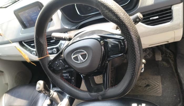 2020 Tata NEXON XZ PETROL, Petrol, Manual, 68,202 km, interior