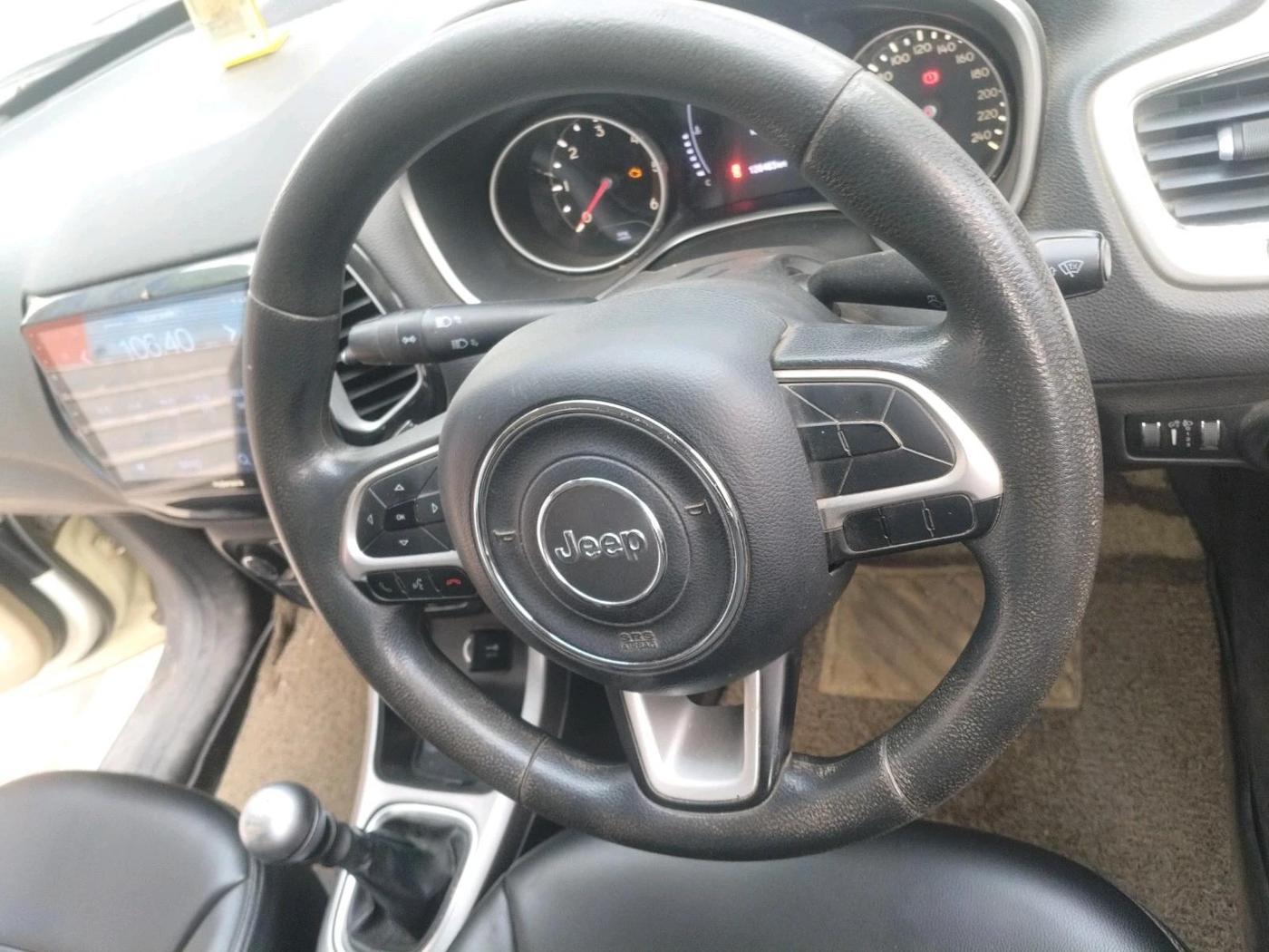 2018 Jeep Compass LONGITUDE (O) 2.0 DIESEL, Diesel, Manual, 1,26,483 km, interior