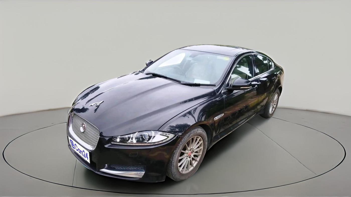 2015 Jaguar XF 2.2 DIESEL, Diesel, Automatic, 82,366 km, exterior