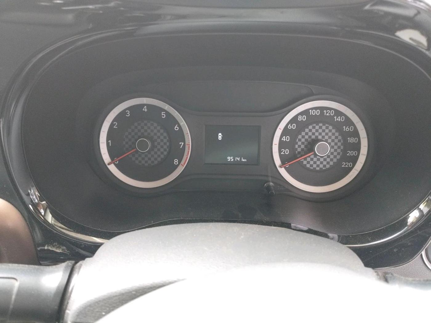 2022 Hyundai AURA SX 1.2 CNG, CNG, Manual, 95,141 km, interior