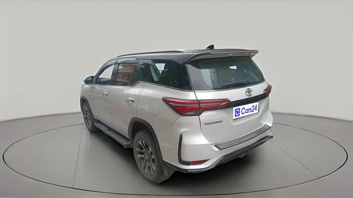 2023 Toyota Fortuner 4X2 AT 2.8 LEGENDER, Diesel, Automatic, 35,494 km, exterior