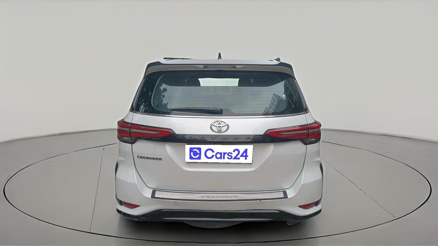 2023 Toyota Fortuner 4X2 AT 2.8 LEGENDER, Diesel, Automatic, 35,494 km, exterior