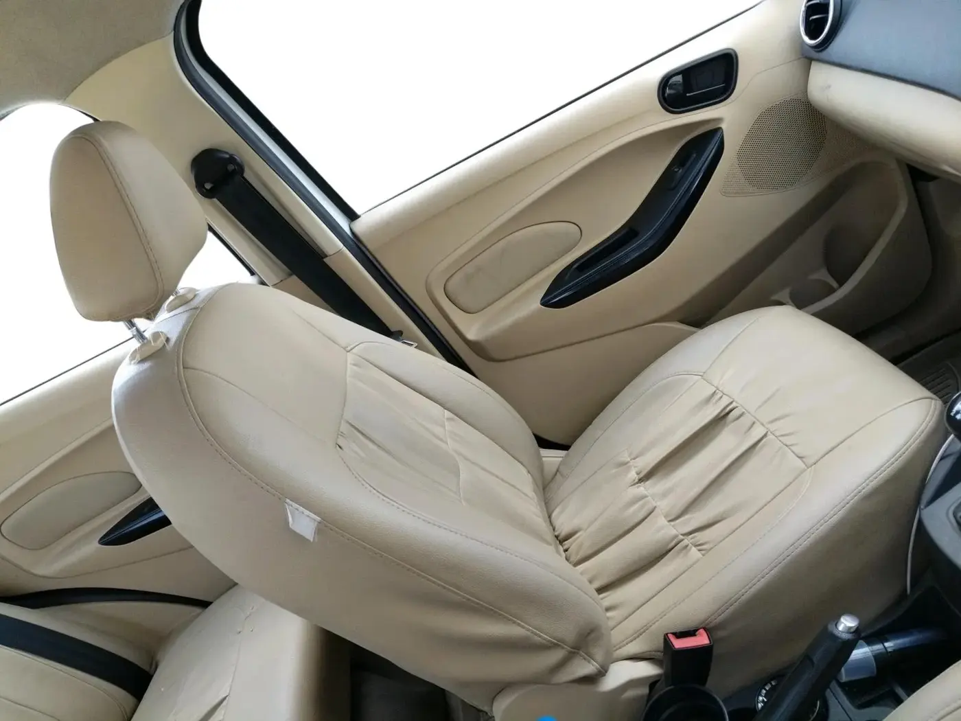 2018 Ford Figo Aspire TITANIUM1.5 DIESEL, Diesel, Manual, 1,15,298 km, interior