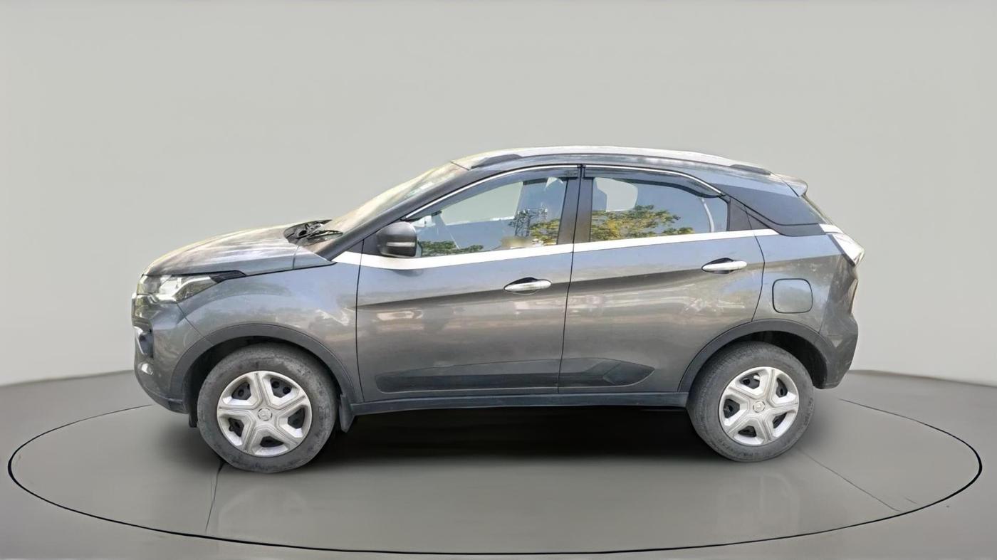 2022 Tata NEXON XM PETROL, Petrol, Manual, 60,751 km, exterior