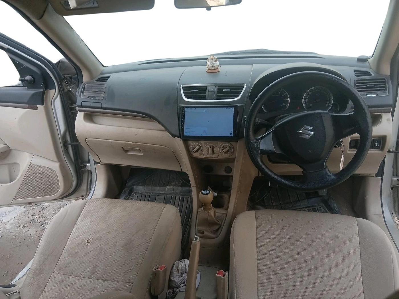 2014 Maruti Swift Dzire VXI, CNG, Manual, 2,39,306 km, interior