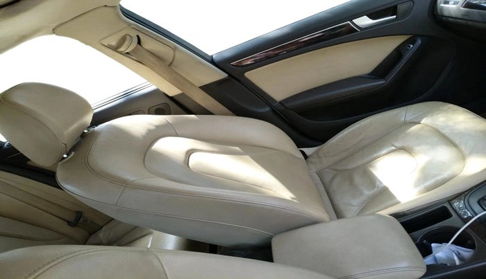 2015 Audi A4 35 TDI PREMIUM PLUS SUNROOF, Diesel, Automatic, 1,00,072 km, interior