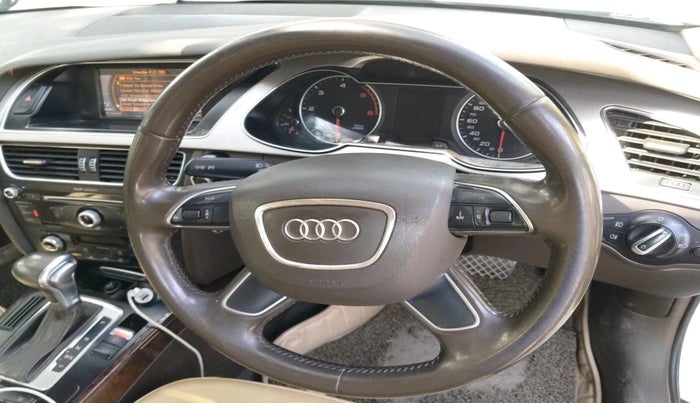 2015 Audi A4 35 TDI PREMIUM PLUS SUNROOF, Diesel, Automatic, 1,00,072 km, interior