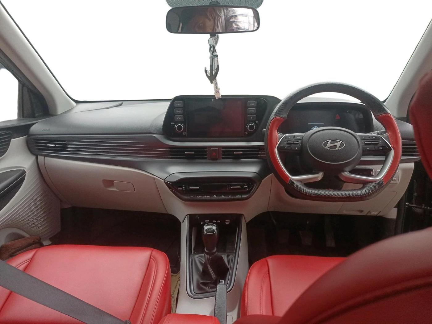 2025 Hyundai NEW I20 Sportz (O) 1.2, Petrol, Manual, 11,326 km, interior