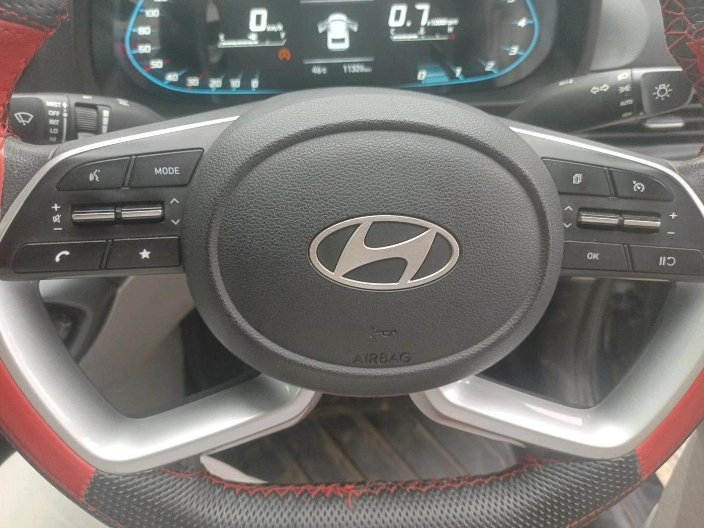 2025 Hyundai NEW I20 Sportz (O) 1.2, Petrol, Manual, 11,326 km, interior