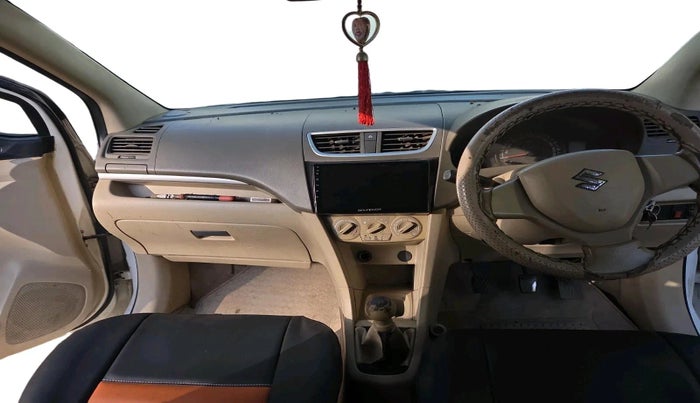 2013 Maruti Ertiga LXI, CNG, Manual, 1,21,723 km, interior