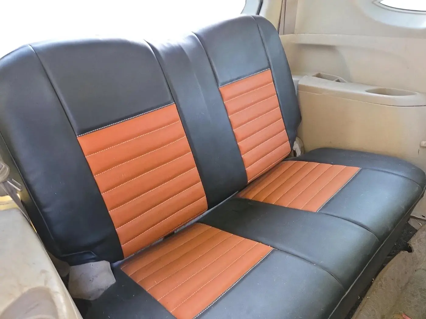 2013 Maruti Ertiga LXI, CNG, Manual, 1,21,723 km, interior