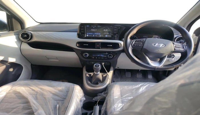 2024 Hyundai GRAND I10 NIOS SPORTZ 1.2 KAPPA VTVT, Petrol, Manual, 17,999 km, interior