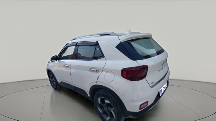 2020 Hyundai VENUE SX 1.5 CRDI, Diesel, Manual, 65,509 km, exterior