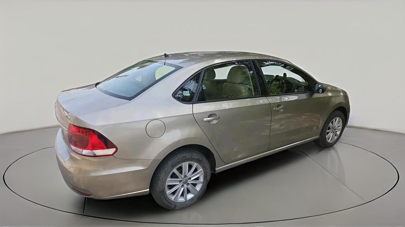 2016 Volkswagen Vento HIGHLINE 1.6 MPI, Petrol, Manual, 29,513 km, exterior