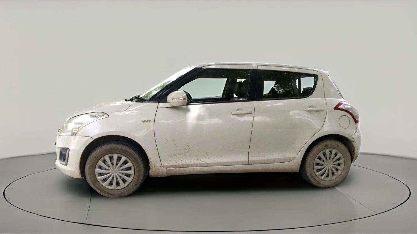 2015 Maruti Swift VXI, CNG, Manual, 1,90,826 km, exterior