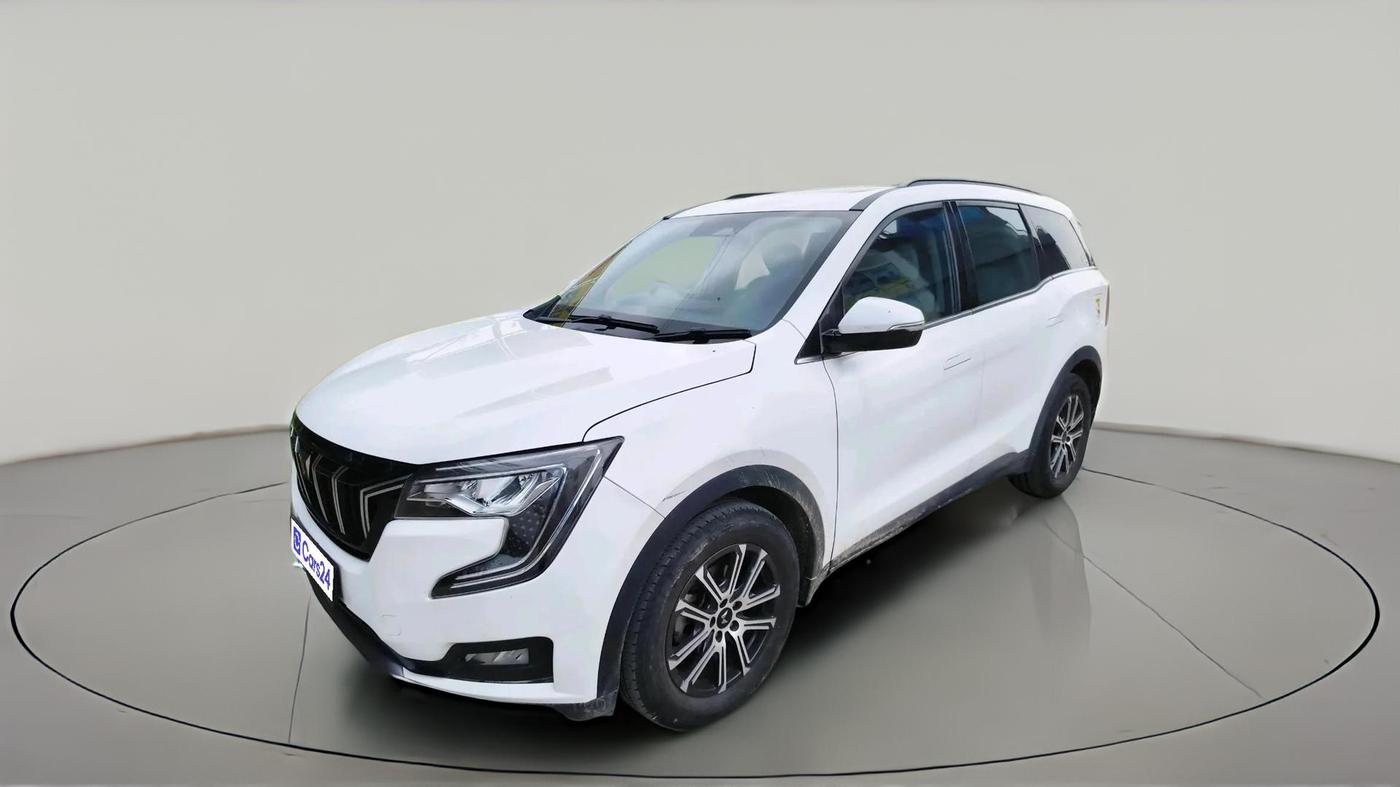 2024 Mahindra XUV700 AX 7 D AT AWD 7 STR, Diesel, Automatic, 38,786 km, exterior