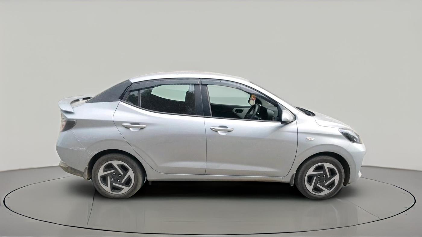 2025 Hyundai AURA S 1.2 CNG, CNG, Manual, 28,341 km, exterior