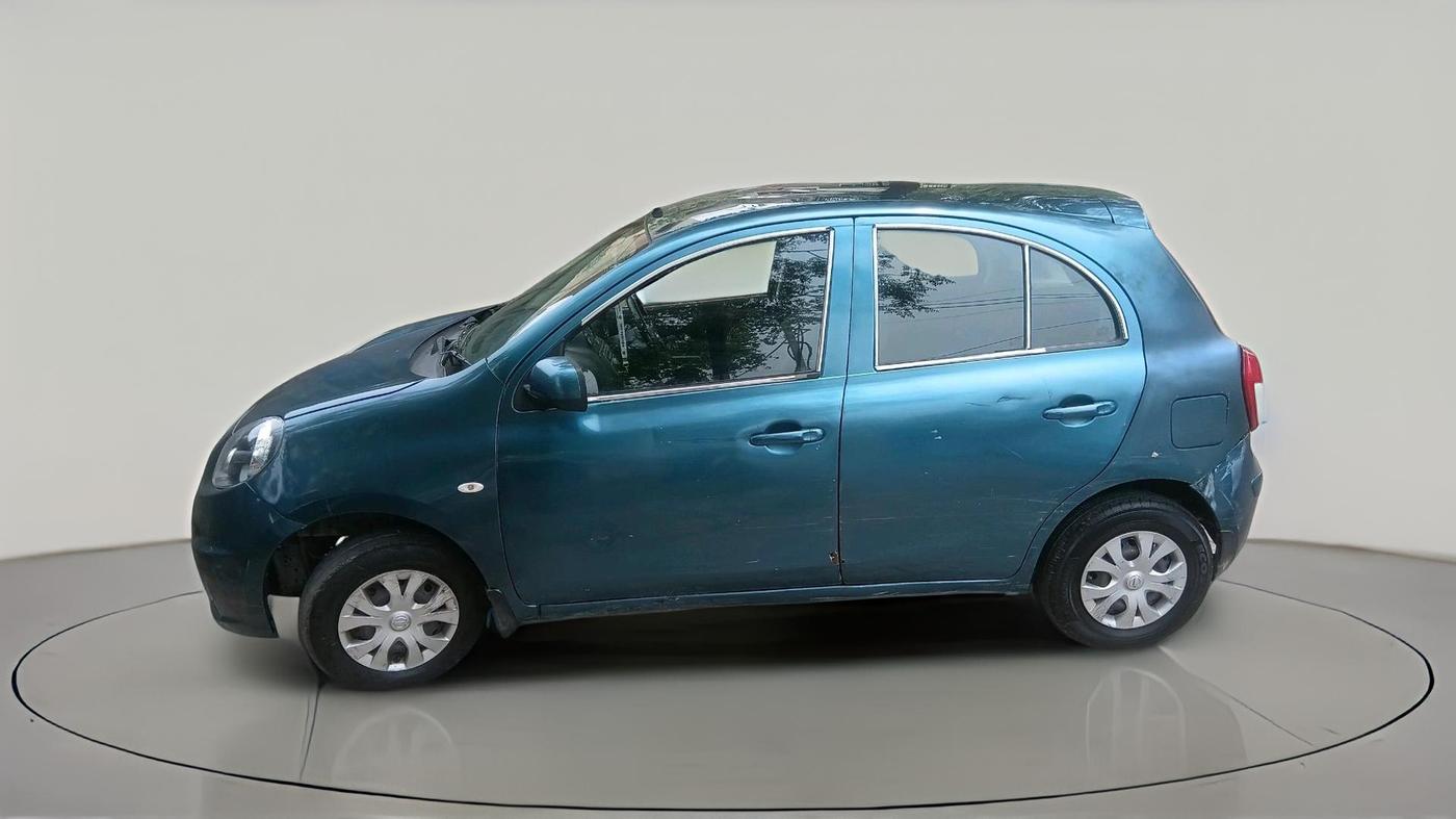 2017 Nissan Micra Active XV, Petrol, Manual, 1,35,454 km, exterior