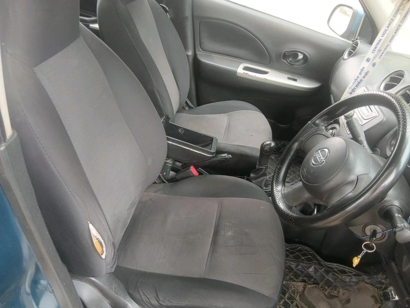 2017 Nissan Micra Active XV, Petrol, Manual, 1,35,454 km, interior