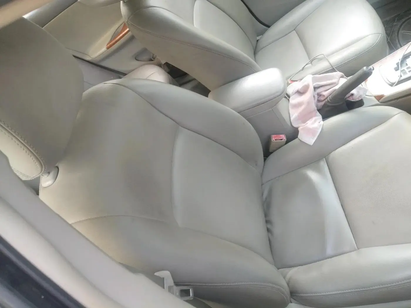 2011 Toyota Corolla Altis VL AT PETROL, Petrol, Automatic, 1,96,112 km, interior