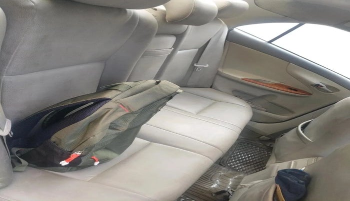 2011 Toyota Corolla Altis VL AT PETROL, Petrol, Automatic, 1,96,112 km, interior