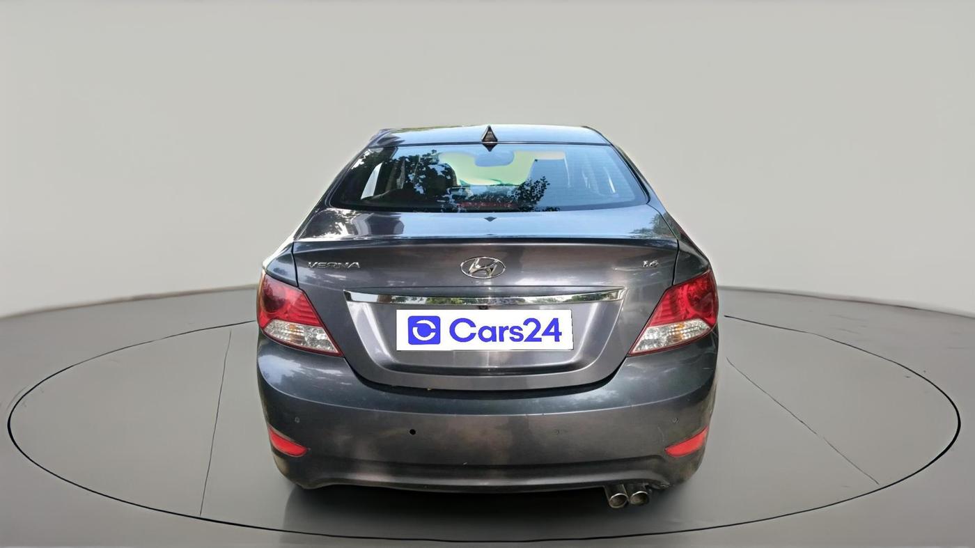 2014 Hyundai Verna FLUIDIC 1.6 VTVT EX, Petrol, Manual, 72,300 km, exterior