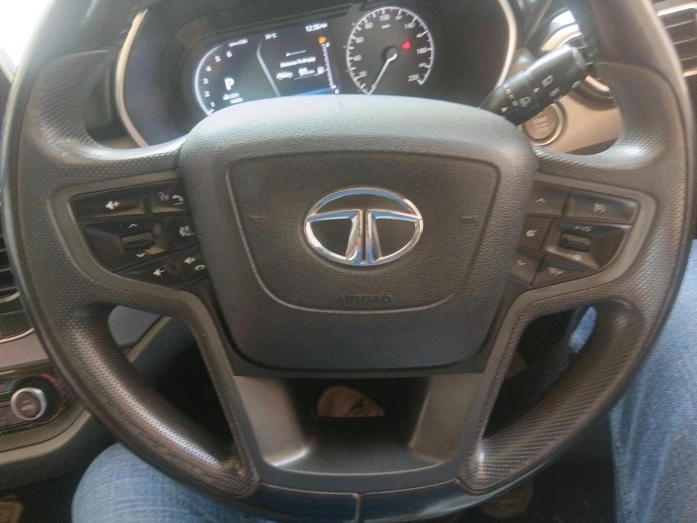2021 Tata Harrier XZA PLUS 2.0L DARK EDITION, Diesel, Automatic, 1,34,097 km, interior