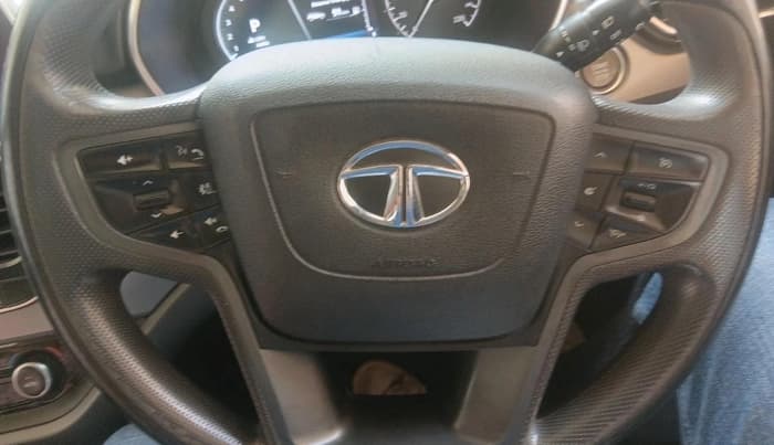 2021 Tata Harrier XZA PLUS 2.0L DARK EDITION, Diesel, Automatic, 1,34,097 km, interior