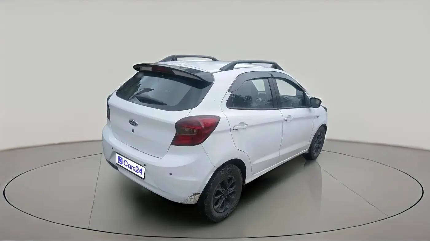 2016 Ford New Figo TITANIUM 1.2 PETROL MT, Petrol, Manual, 92,545 km, exterior